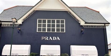 prada kildare|kildare village directory.